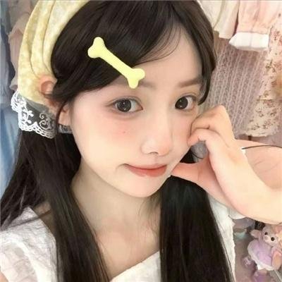 彩凤笙歌
